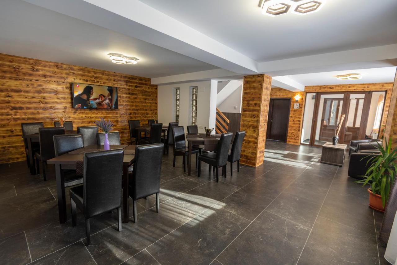 Casa Raisa Otel Buşteni Dış mekan fotoğraf